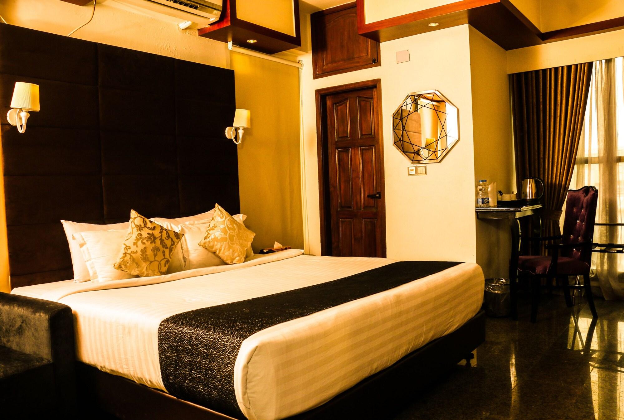 Monsoon Inn Dhaka Exteriör bild