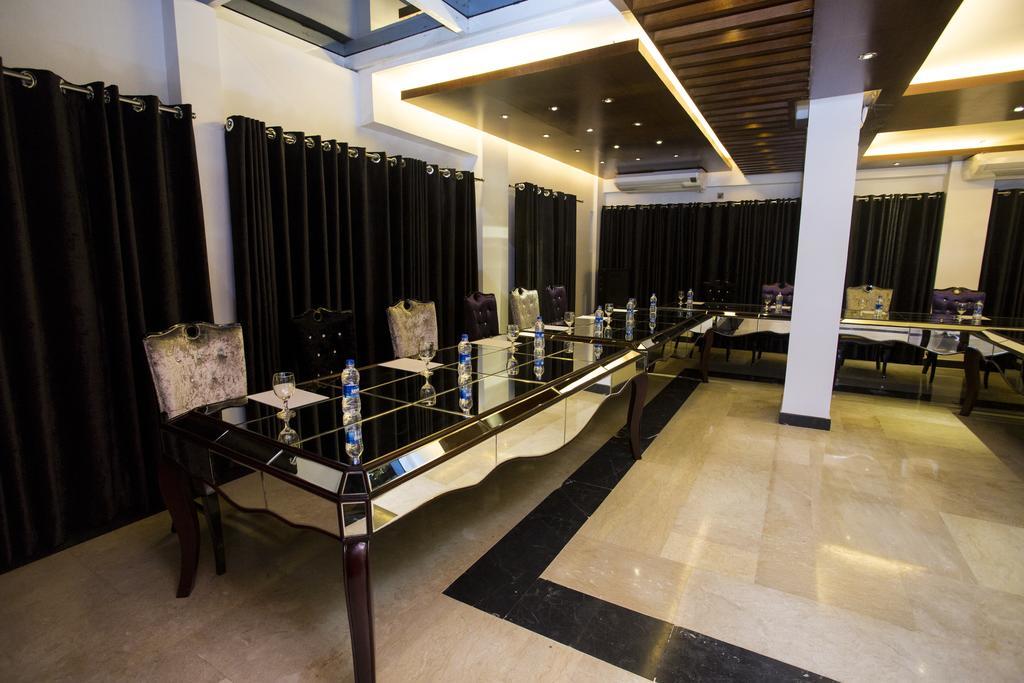 Monsoon Inn Dhaka Exteriör bild