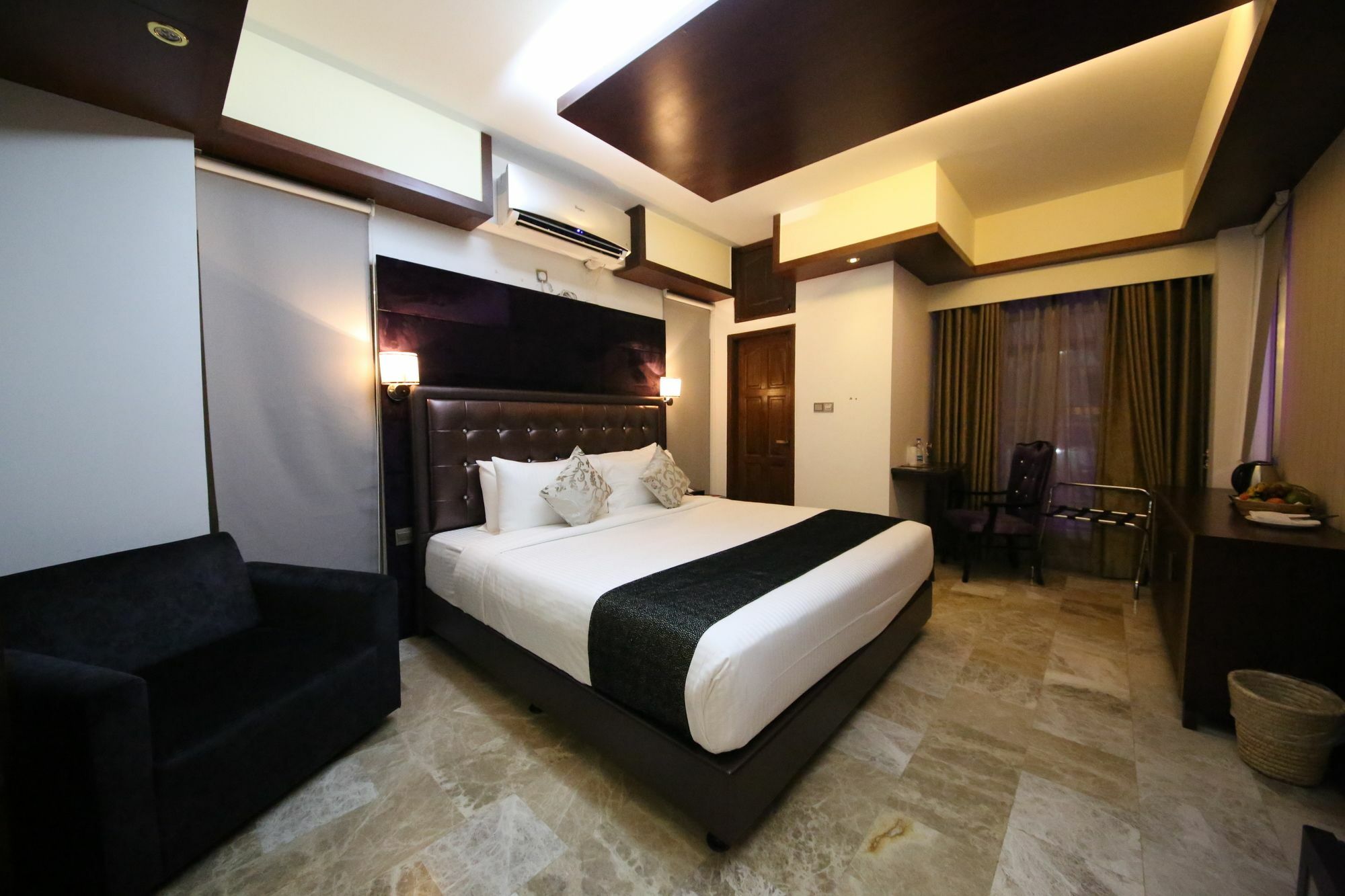 Monsoon Inn Dhaka Exteriör bild